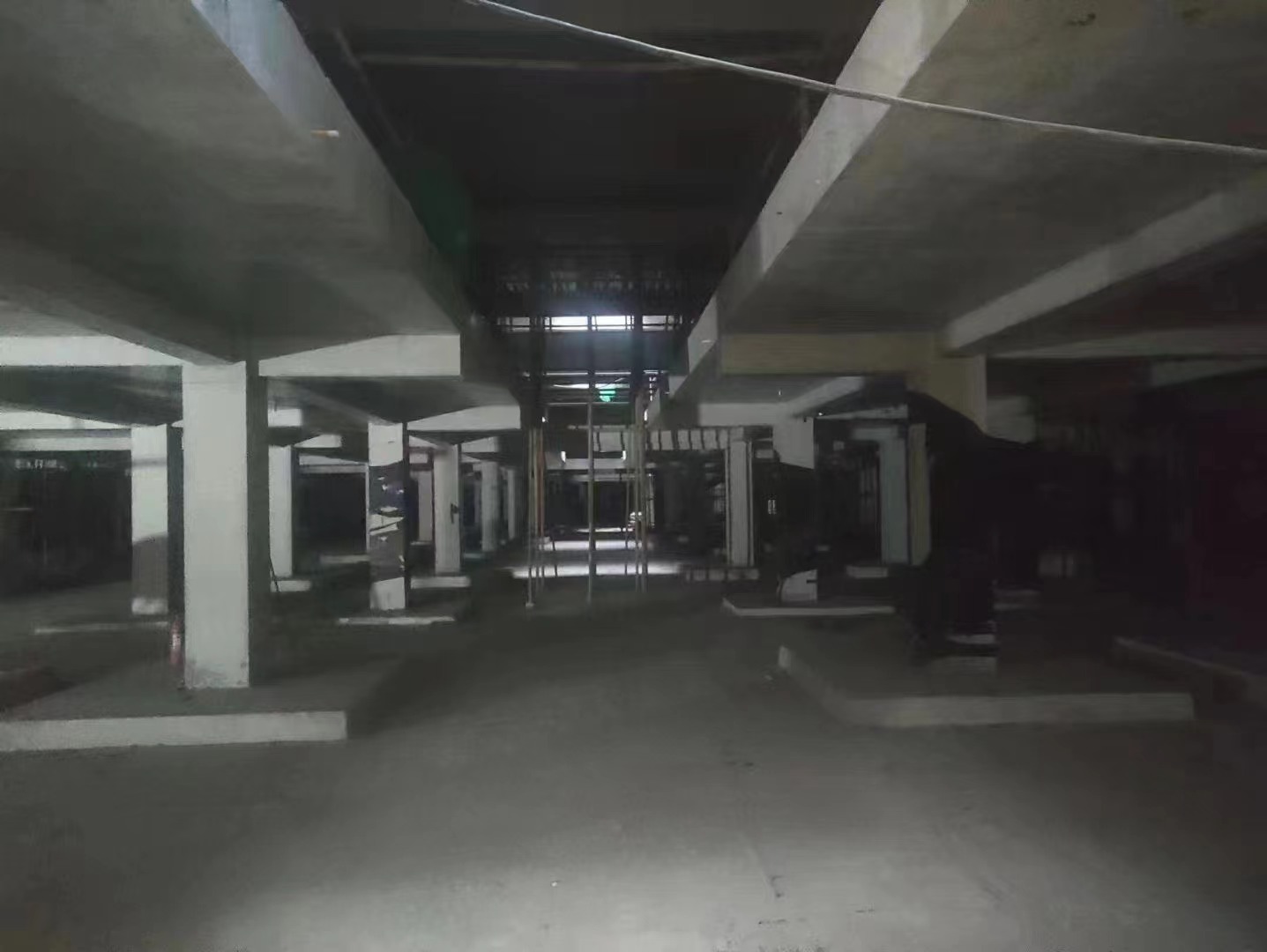 鄂州山东又一个上海博普LOFT车库拔地而起